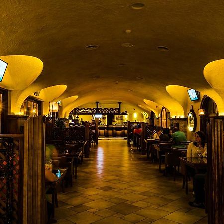 Motel Pizzeria Antic'S Laktaši 外观 照片